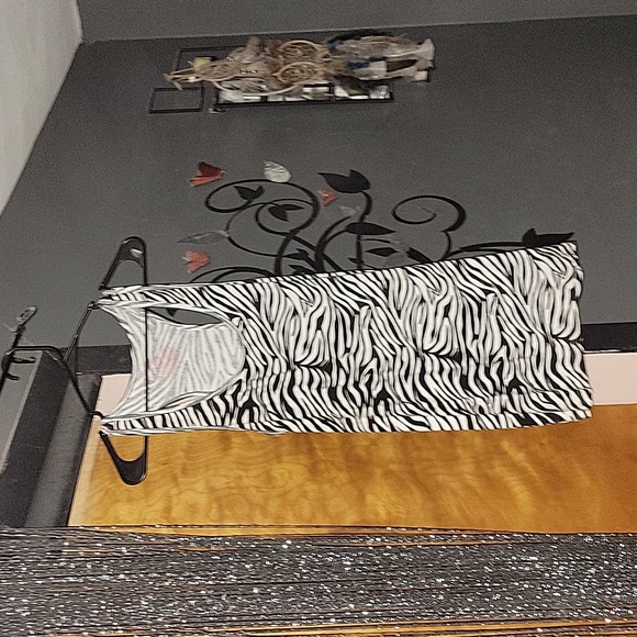 Size - Picture 1 of 1